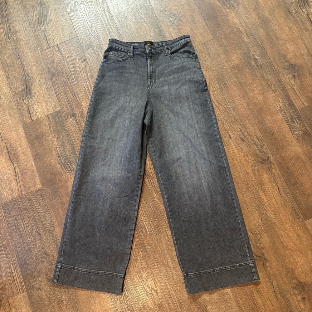 Lee Women's wide leg trousers/ jeans